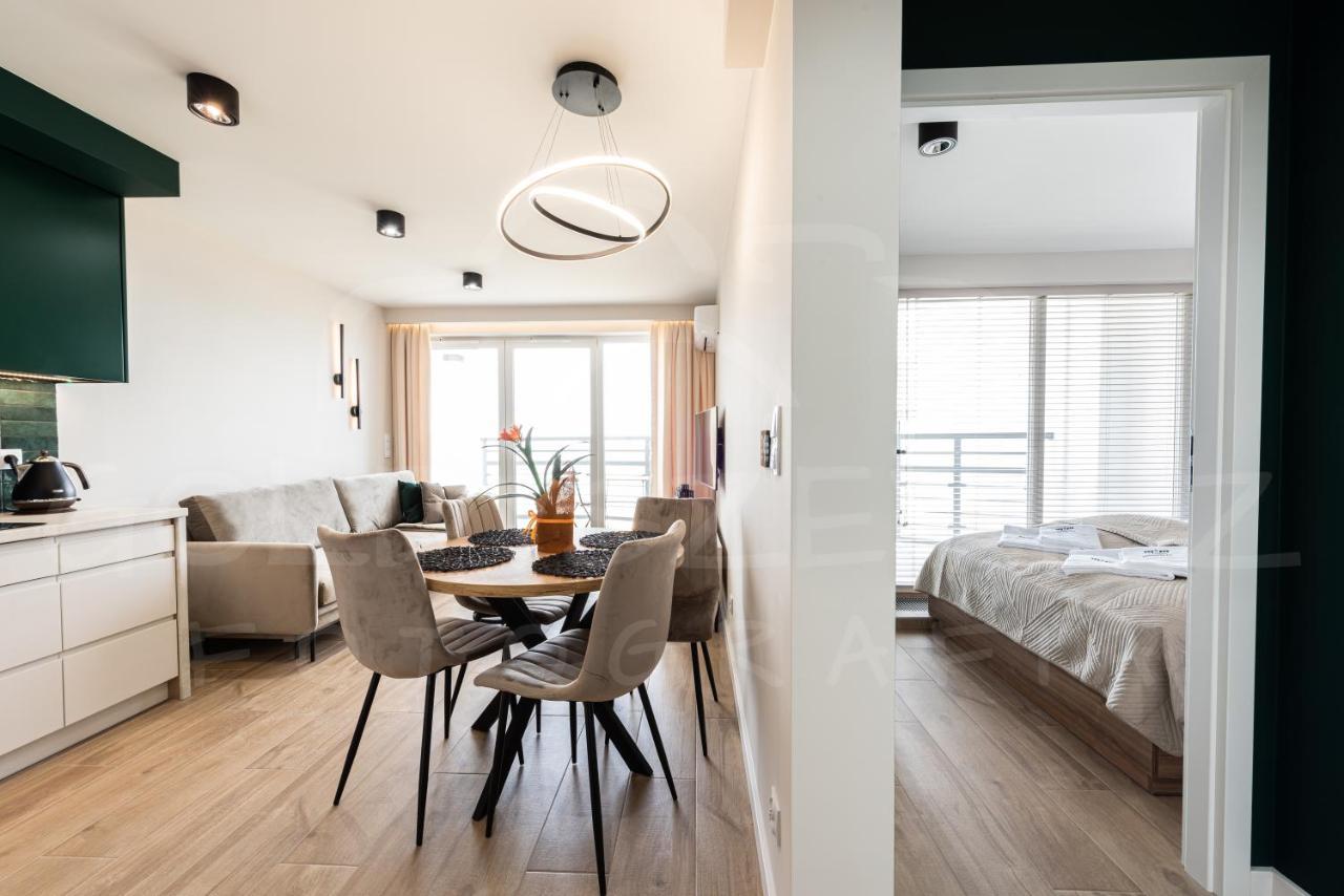 M&M Apartament Dziwnówek Extérieur photo
